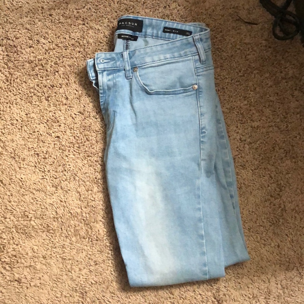 Pacsun light wash jeans 30 x 32